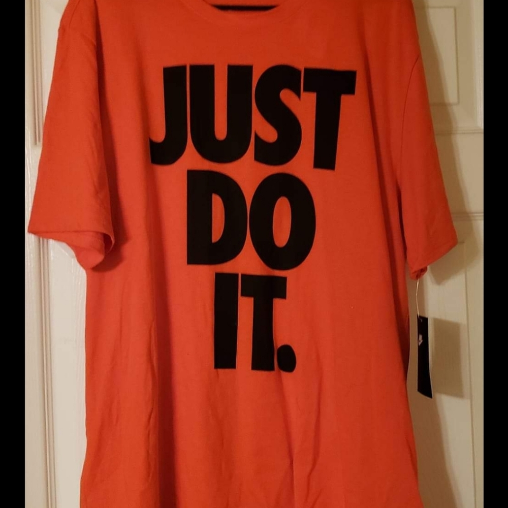 Nike Orange Tee, Size XXL